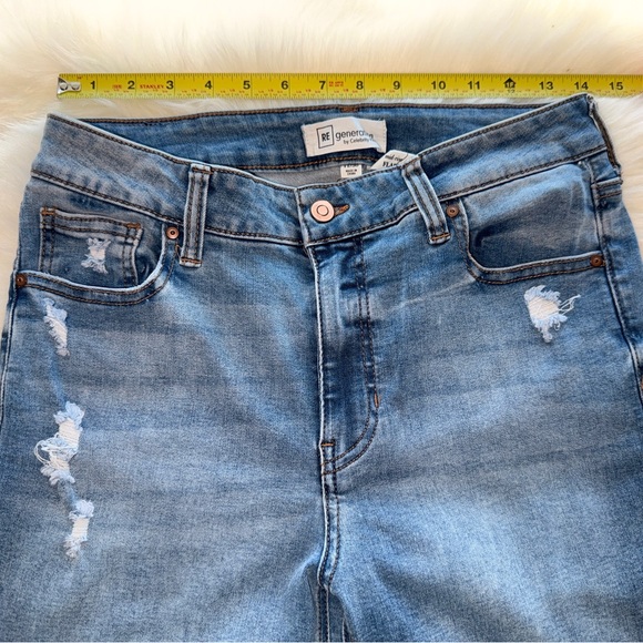 Re Generation Floral Embroidered Flare Jeans 11/30 NWOT Y2K - Picture 4 of 10